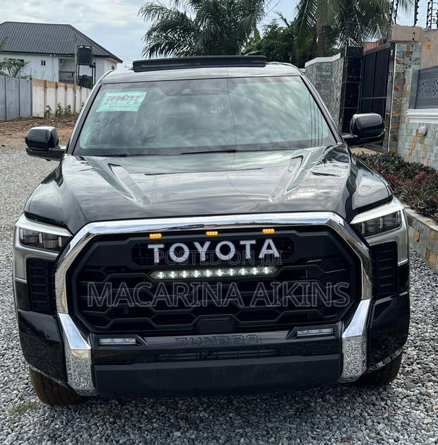 Toyota Tundra Limited 2022 Black