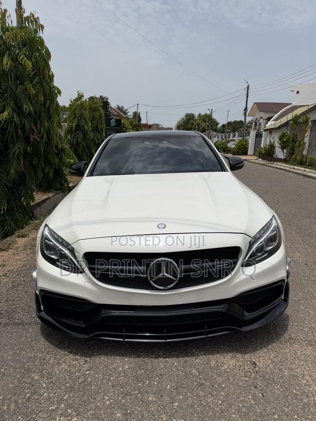 Mercedes-Benz C63 S RWD Sedan (4.0L V8 7A) 2017 White