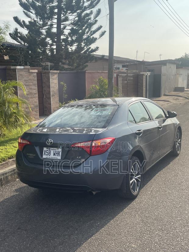 Toyota Corolla L 4dr Sedan (1.8L 4cyl CVT) 2017 Gray
