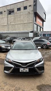 Toyota Camry SE 2022 Gray for sale