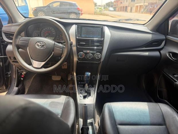 Toyota Vios 2021 Gray