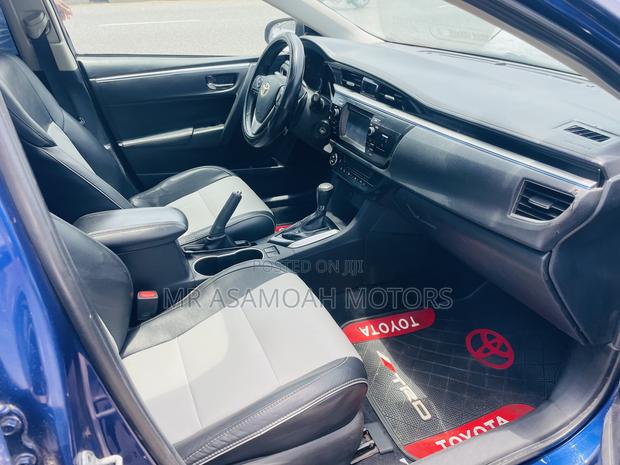 Toyota Corolla S 4dr Sedan (1.8L 4cyl CVT) 2015 Blue