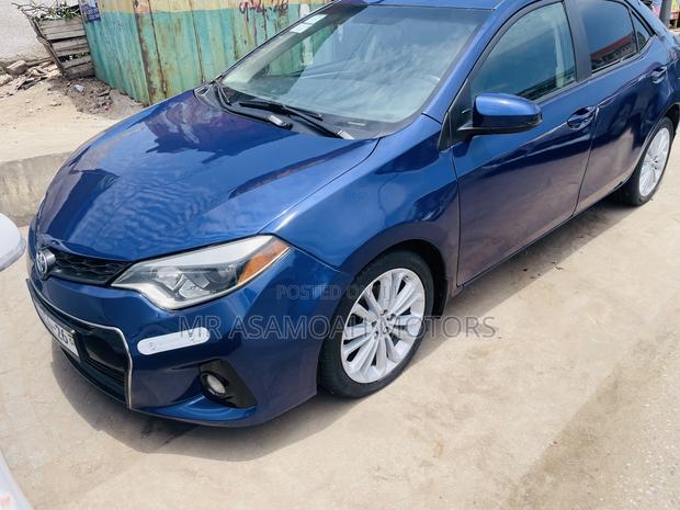 Toyota Corolla S 4dr Sedan (1.8L 4cyl CVT) 2015 Blue