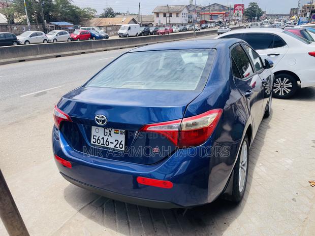 Toyota Corolla S 4dr Sedan (1.8L 4cyl CVT) 2015 Blue