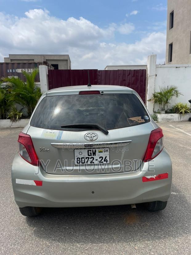 Toyota Vitz 2013