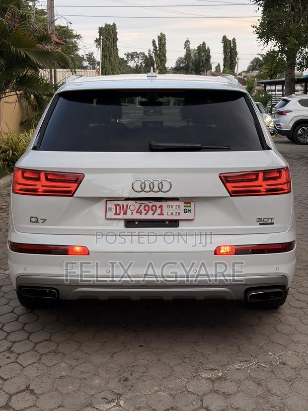 Audi Q7 3.0T Premium AWD quattro 2018 White