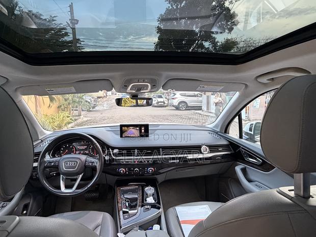 Audi Q7 3.0T Premium AWD quattro 2018 White