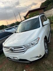 Toyota Highlander LE 4dr SUV (2.7L 4cyl 6A) 2014 White for sale