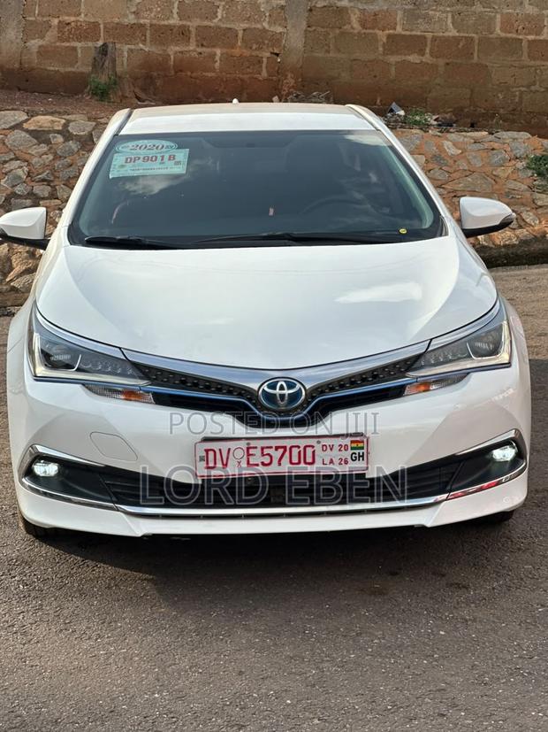 Toyota Corolla 2020 White