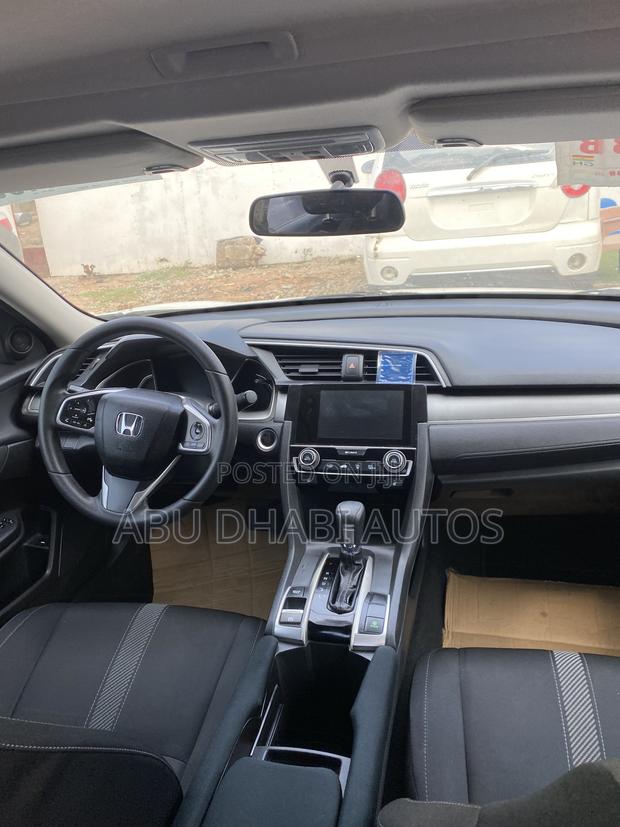 Honda Civic LX 4dr Sedan (2.0L 4cyl) 2016 White