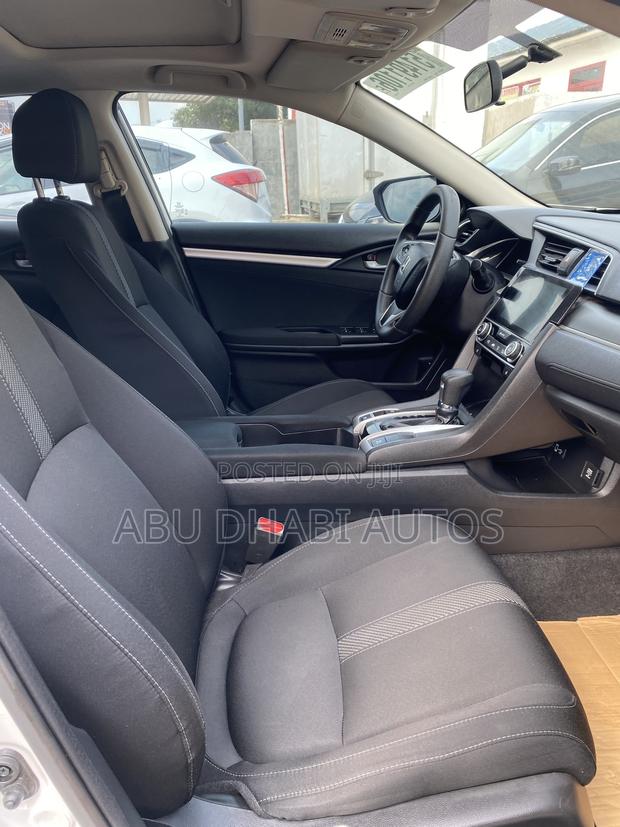 Honda Civic LX 4dr Sedan (2.0L 4cyl) 2016 White