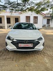 Hyundai Elantra SE 2020 White for sale