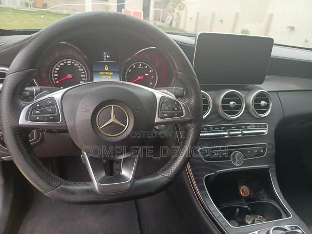 Mercedes-Benz C300 Base Coupe RWD (2.0L 4cyl 7A) 2017 Black