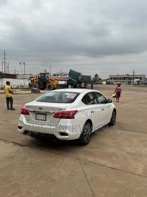 Nissan Sentra SV 2016 White