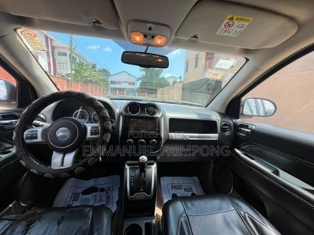 Jeep Compass Limited 4dr SUV 4WD (2.4L 4cyl 6A) 2014 Black