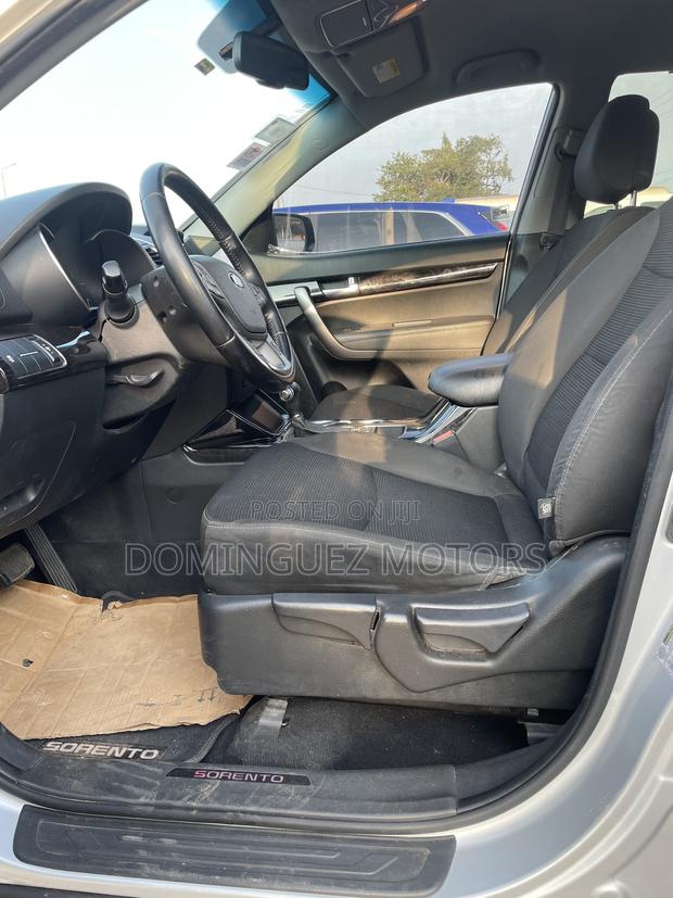 Kia Sorento 4dr SUV 2016 Silver
