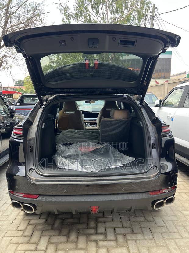 New Changan UNI-K 1.5 Hybrid FWD 2025 Black