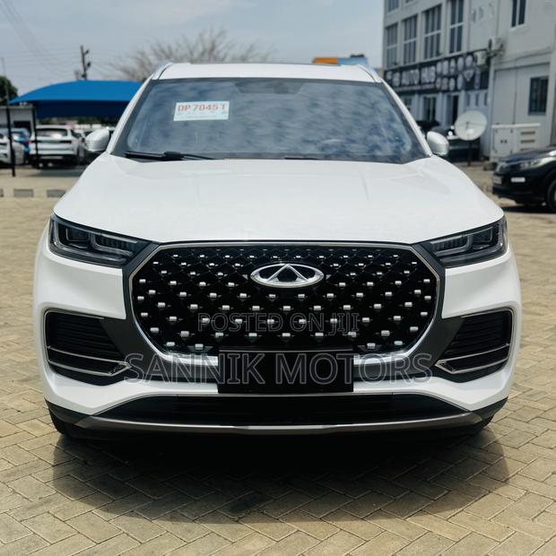 Chery Tiggo 8 2023 White