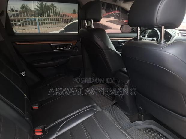 Honda CR-V 2019 Gray
