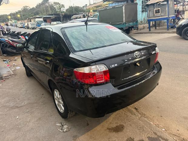 Toyota Vios 2010 Black