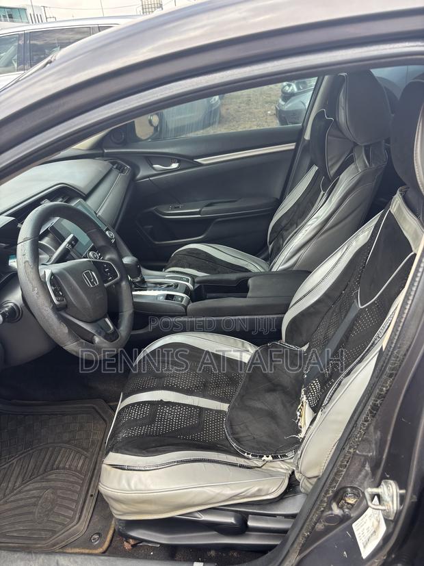 Honda Civic LX 2dr Coupe (2.0L 4cyl) 2016 Gray