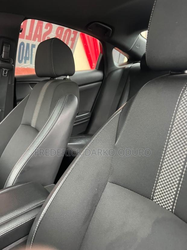 Honda Civic 2020 Red