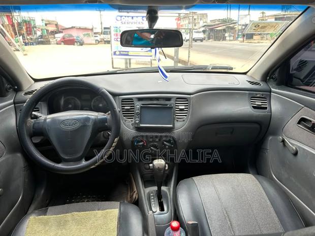 Kia Rio 2010 Black