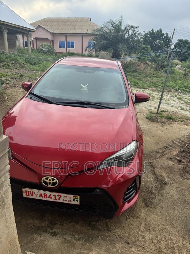 Toyota Corolla LE 4dr Sedan (1.8L 4cyl CVT) 2016 Red