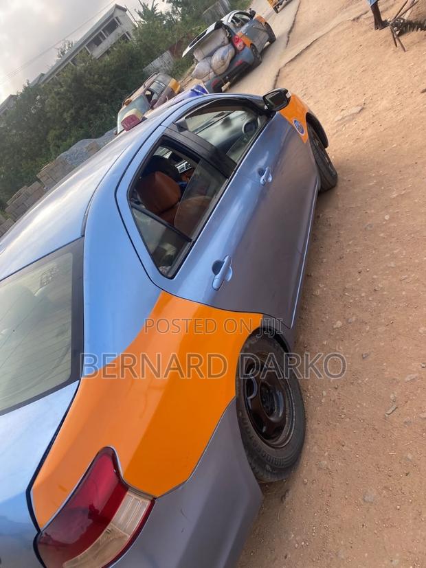 Toyota Belta 2010 Blue
