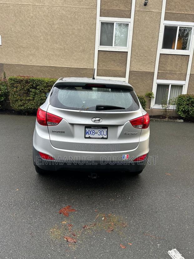 Hyundai Tucson GL FWD 2011 Silver