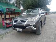 Toyota Fortuner 2.7 AWD 2017 Gray for sale