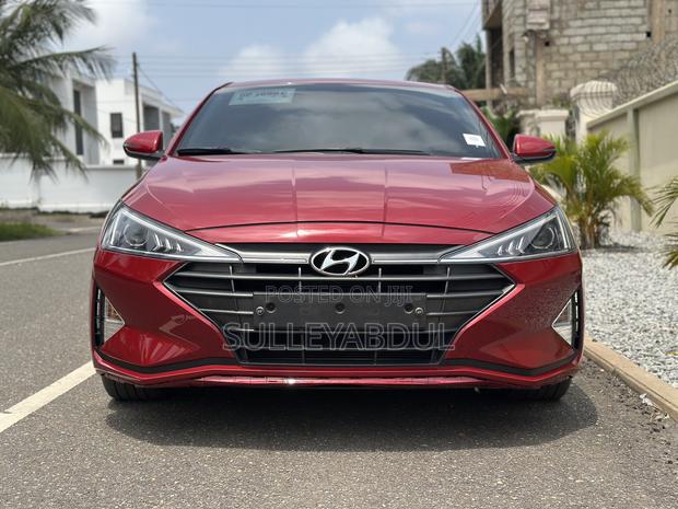 Hyundai Elantra 2019 Burgundy