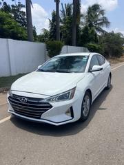 Hyundai Elantra 2019 White for sale