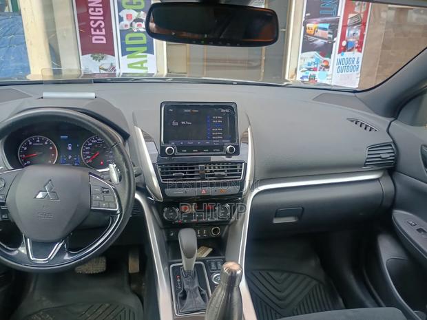 Mitsubishi Eclipse Cross ES AWD 2023 Gray