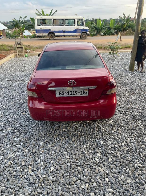 Toyota Yaris 1.5 2009 Red