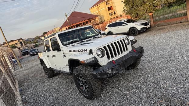 Jeep Wrangler 2023 White