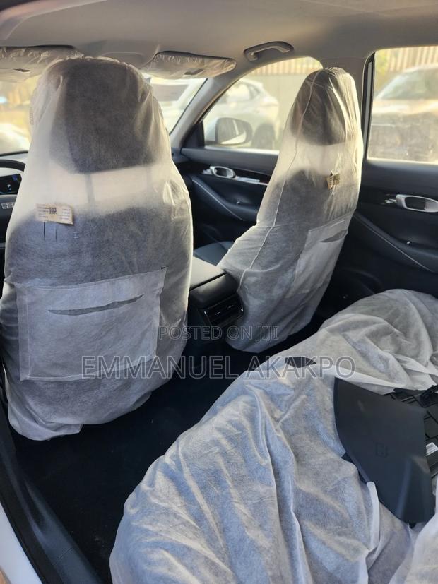 New Geely EX5 BEV 49 kWh FWD 2025 White