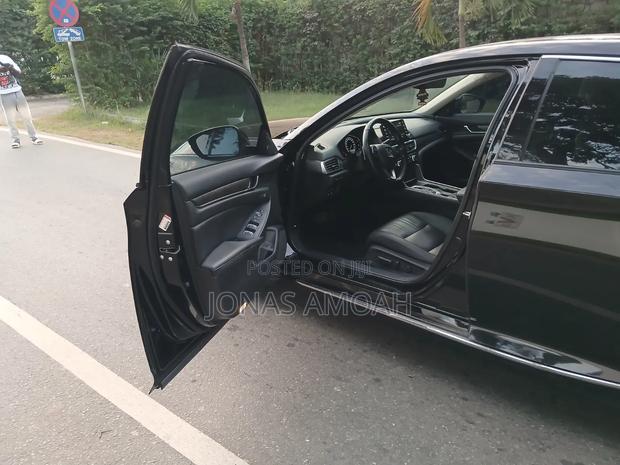 Honda Accord 2019 Black