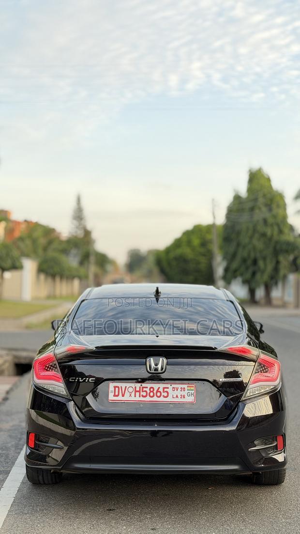 Honda Civic Touring 4dr Sedan (1.5L 4cyl) 2017 Black