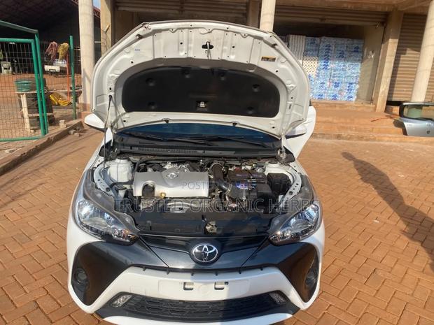 Toyota Yaris 2019 White