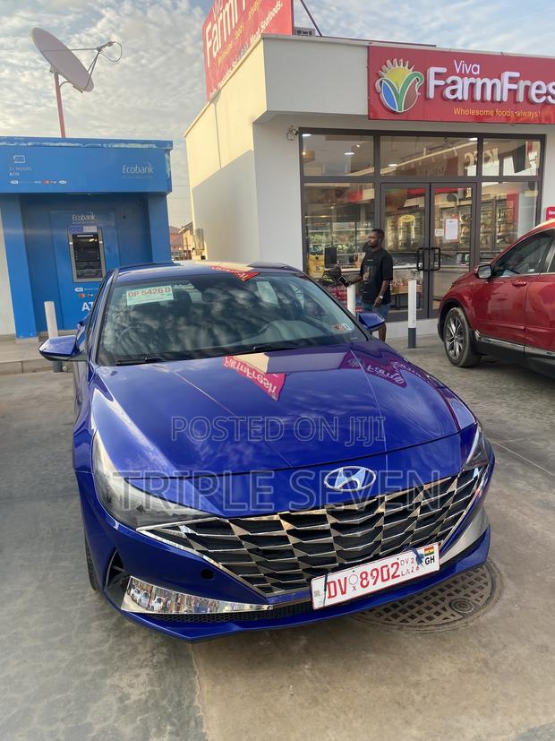 Hyundai Elantra SE 2022 Blue