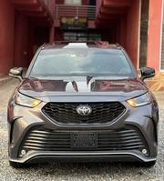 Toyota Highlander XSE 2022 Gray for sale