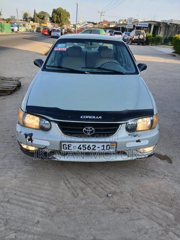 Toyota Corolla 1.6 Sedan 2002 Gray
