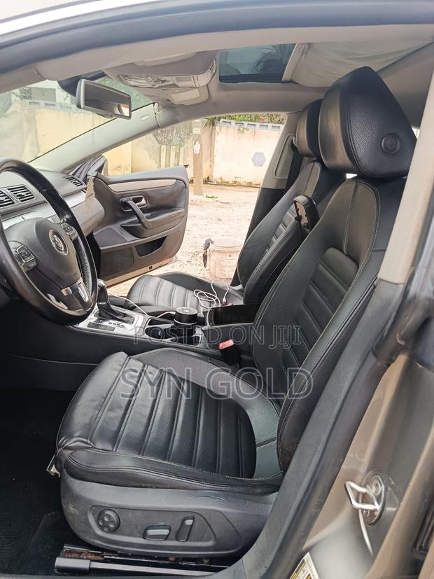Volkswagen CC 2.0 Luxury 2012 Gray