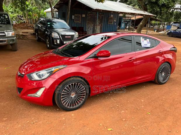 Hyundai Elantra 2013 Red