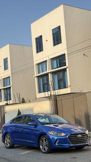 Hyundai Elantra Limited Sedan FWD (2.0L 4cyl 6A) 2017 Blue for sale
