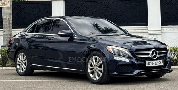 Mercedes-Benz C300 Luxury 4matic Sedan AWD (2.0L 4cyl 7A) 2017 Blue