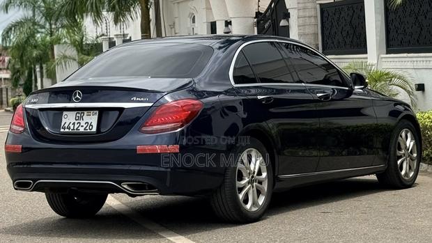 Mercedes-Benz C300 Luxury 4matic Sedan AWD (2.0L 4cyl 7A) 2017 Blue