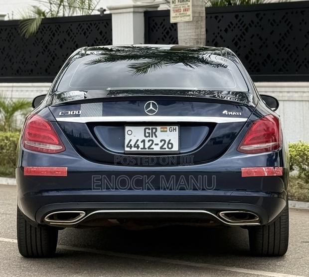 Mercedes-Benz C300 Luxury 4matic Sedan AWD (2.0L 4cyl 7A) 2017 Blue