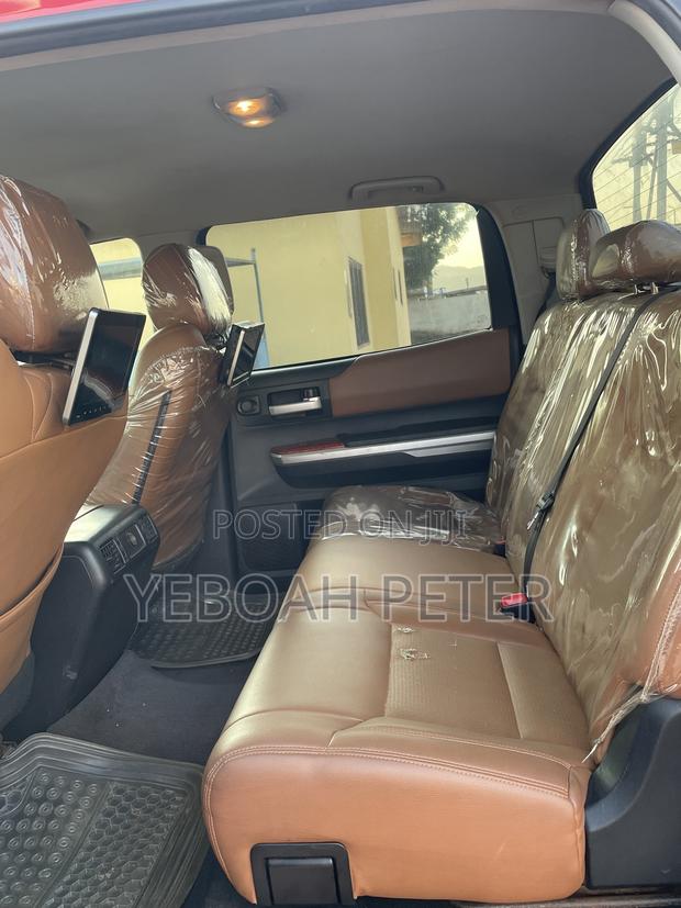 Toyota Tundra 2015 Red
